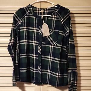 Size small plaid button down hem & thread